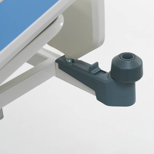 Barella ospedaliera per terapia intensiva quadrimotore Nitrocare HB 8000 D con display digitale e meccanismo di sollevamento