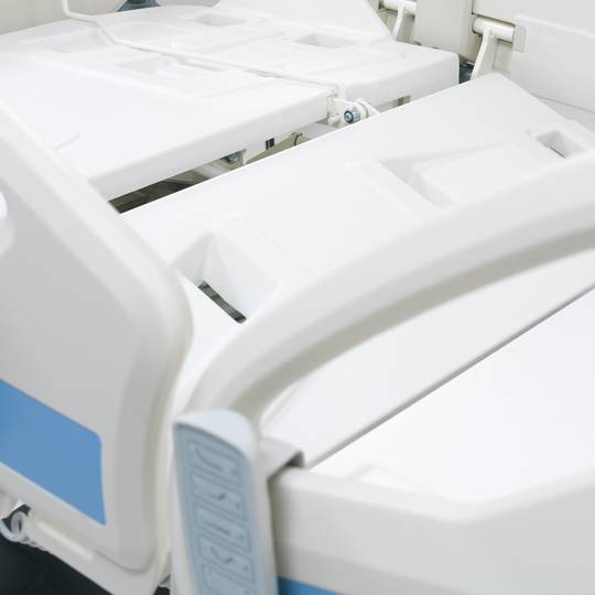 Viermotorige Nitrocare HB 8000 T Intensivkrankenhaustrage mit Gewichtswaage und Hebemechanismus