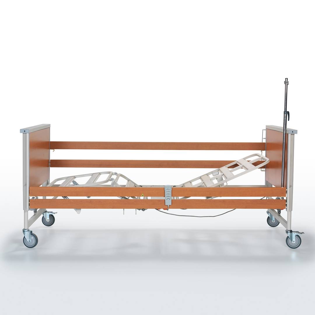 Lit de soins à quatre moteurs Nitrocare HB 7000 W avec télécommande et plan de couchage en métal