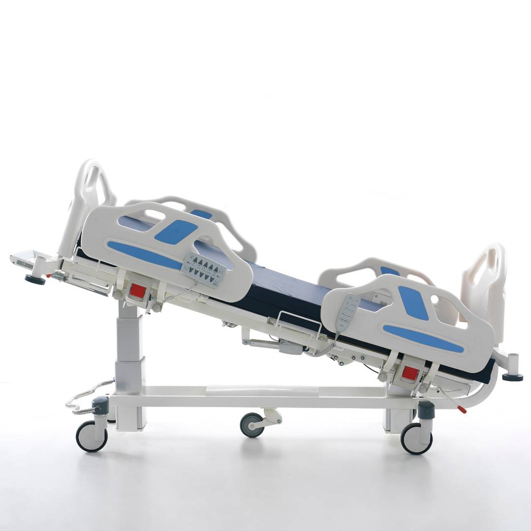 Viermotoriges Patientenbett Nitrocare HB 5330 mit ABS-Liegefläche