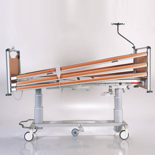 Nitrocare HB 5110 fünfmotoriges Klinikbett mit HPL-Liegefläche