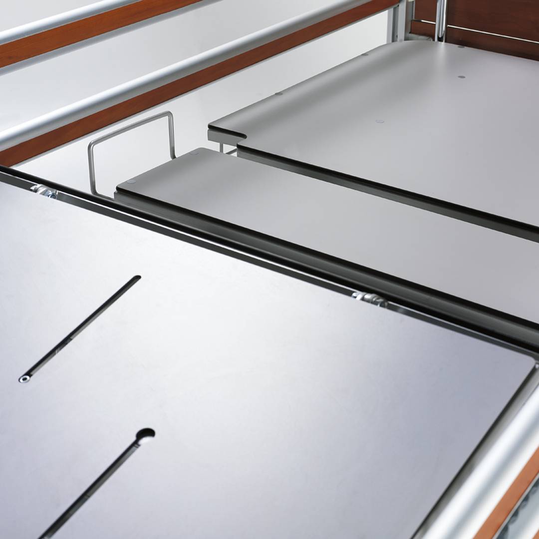 Hospital bed for patient Nitrocare HB 5230 with four motors with ABS support surface