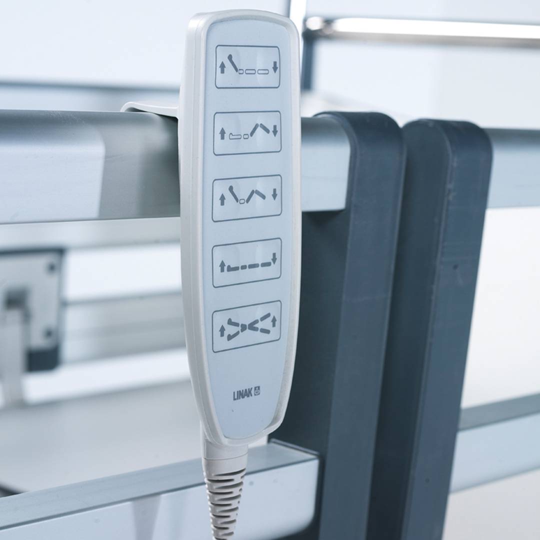 Nitrocare HB 4430P four-motor intensive care pediatric hospital bed with HPL aluminum lying surface