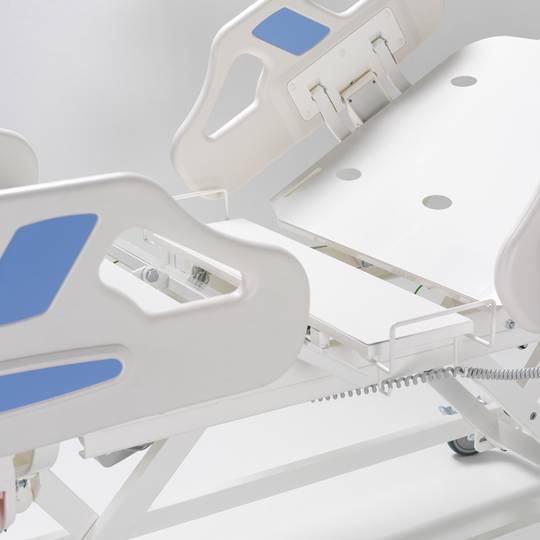 Cama de hospital Nitrocare HB 6460 de quatro motores com superfície de metal