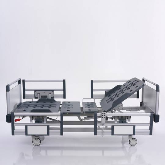 Lit d'hôpital pour patient Nitrocare HB 2110 avec deux moteurs avec plan de couchage en ABS