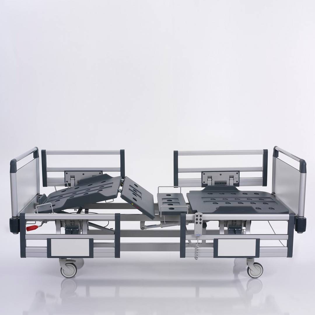 Lit d'hôpital pour patient Nitrocare HB 2110 avec deux moteurs avec plan de couchage en ABS