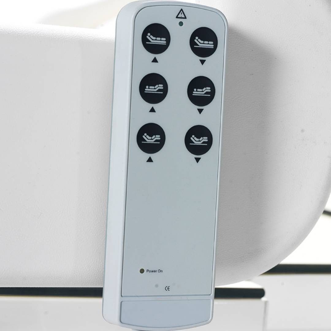 Cama de hospital pediátrica Nitrocare HB 2420P bimotor com superfície de alumínio HPL
