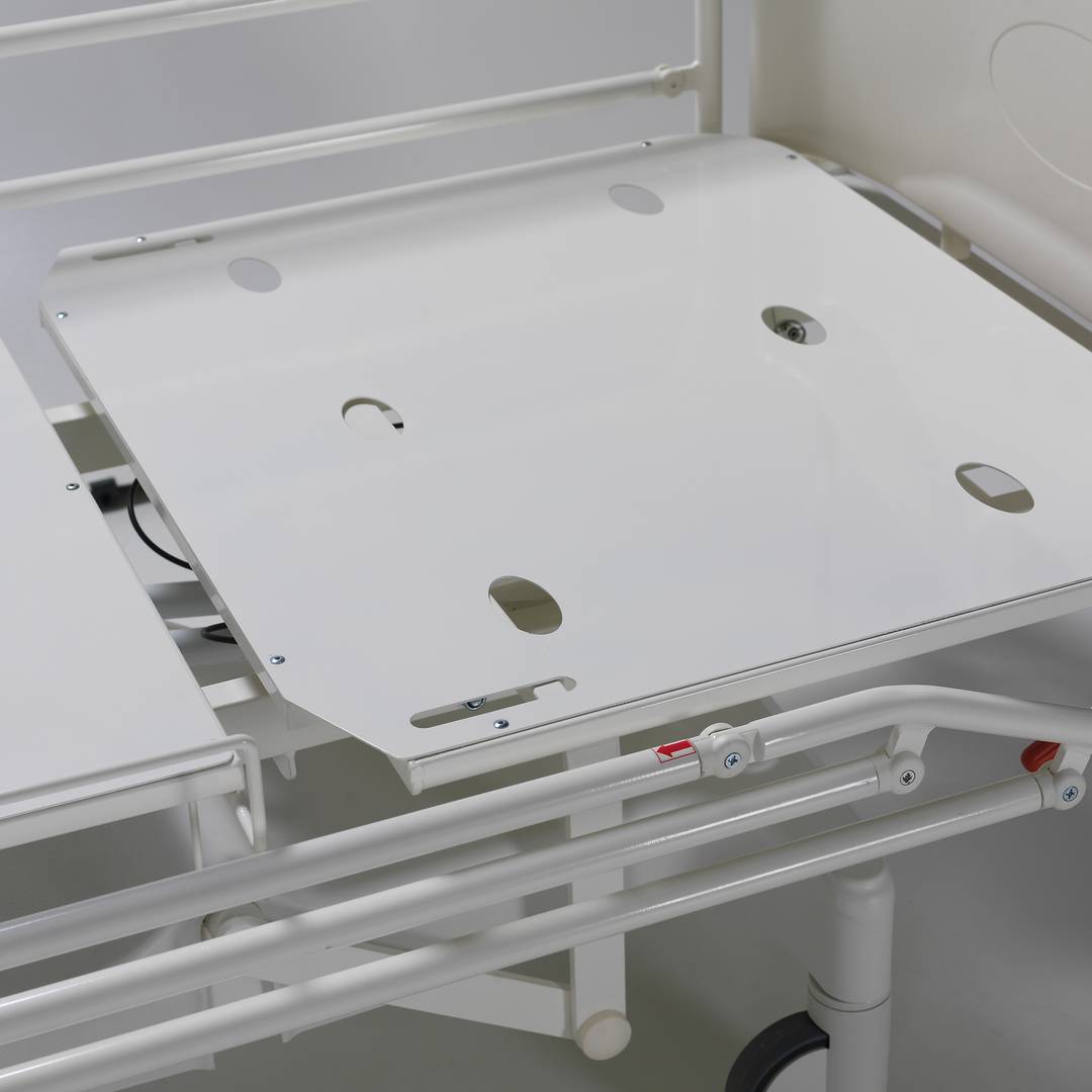 Cama hospitalaria para paciente Nitrocare HB 1310 hidráulica con superficie de acostado metálica