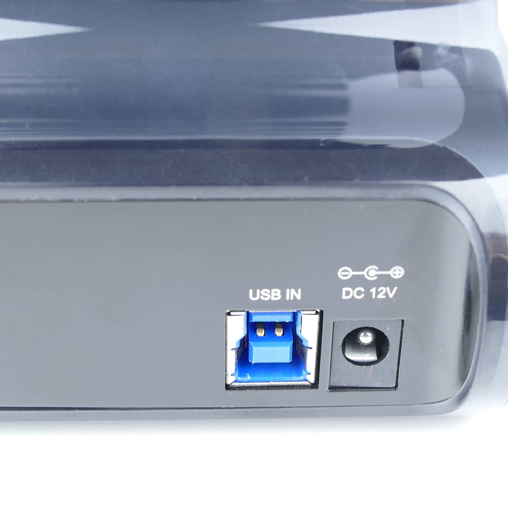 Docking Station SATA Communicator D3 with USB 3.0 hard drive and SD card reader