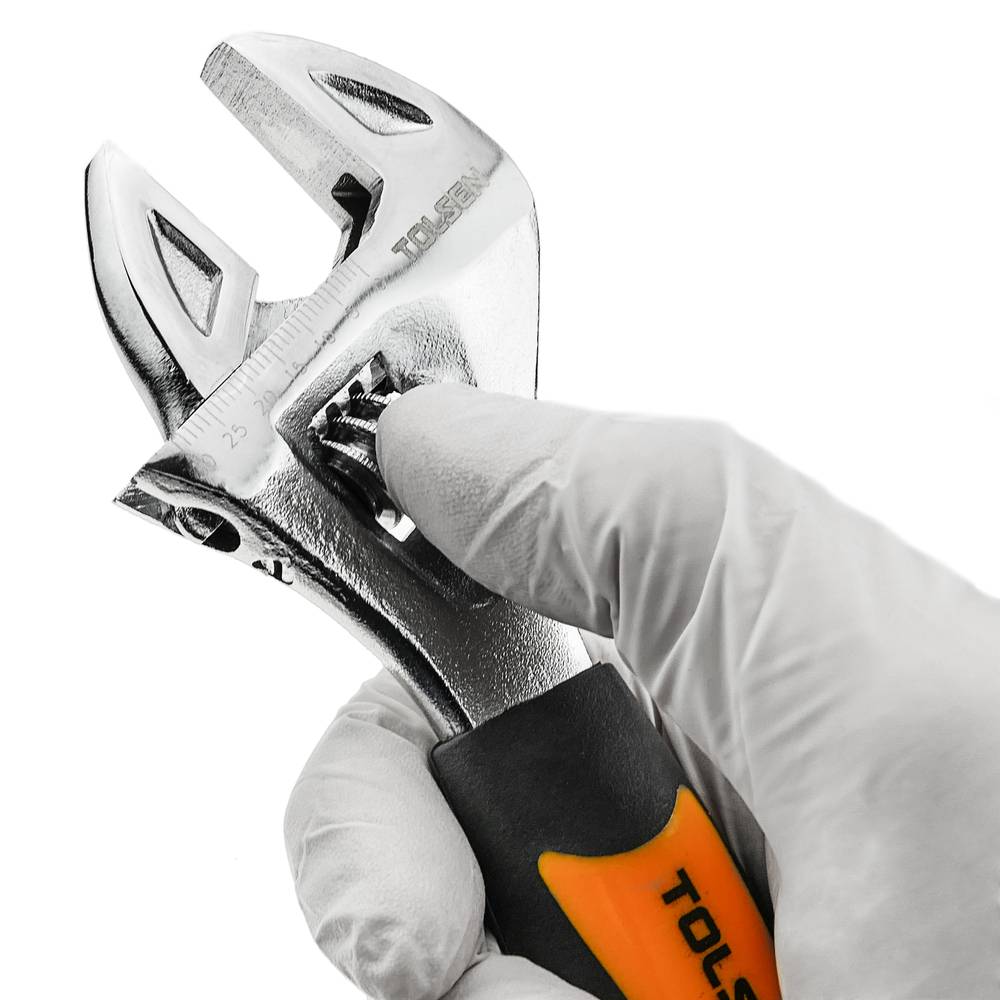 Metal wrench of 6