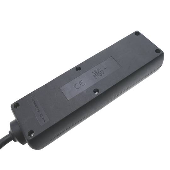 Regleta d'endolls 3 schuko 16A 230V negra amb interruptor i cable de 3m