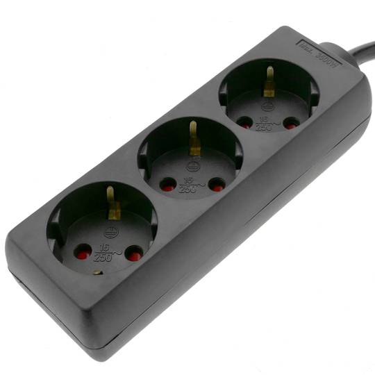 PDU strip 3 way 16A 250V black with 3 m electrical wire