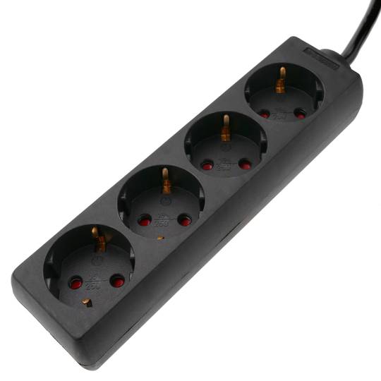 Stopcontact 4 schuko 16A 250V zwart met 3m kabel