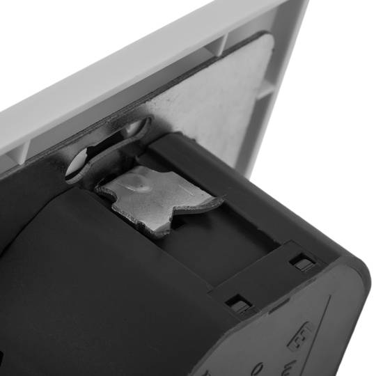 Base presa 2 x USB 80x80mm A femmina per l'incorporamento