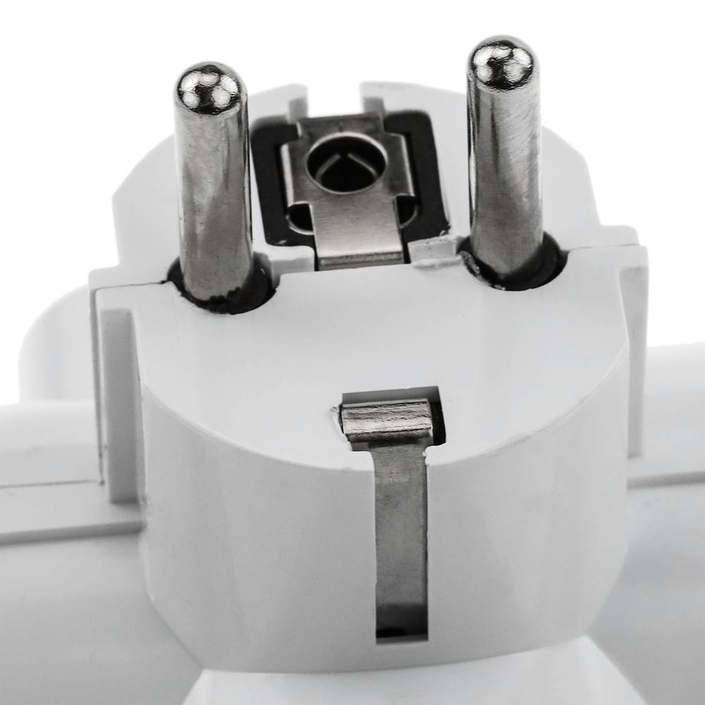 Plug 220VAC White Triple schuko with Switch