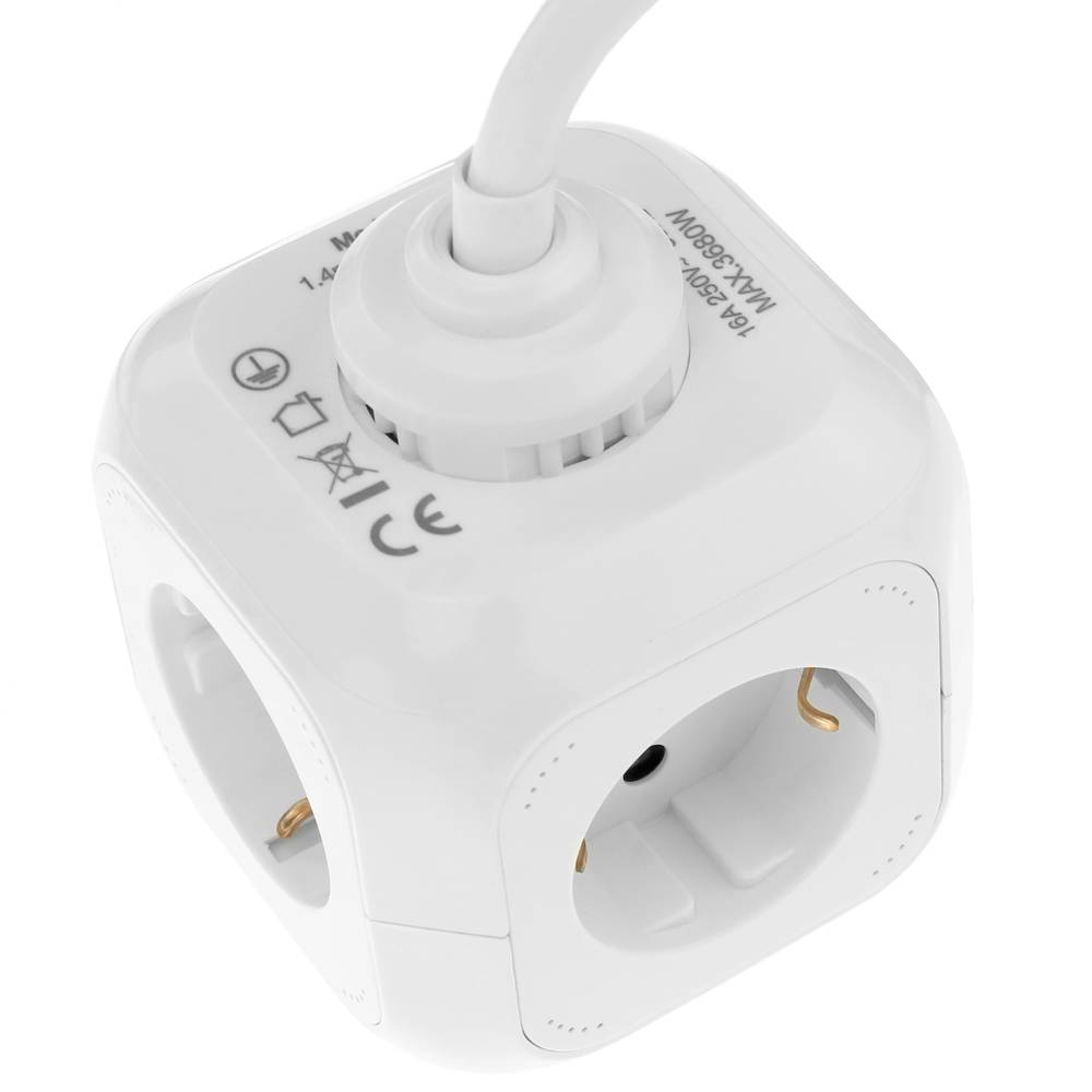 Base di 4 spinotti schuko con 2 porte USB a cubo bianco