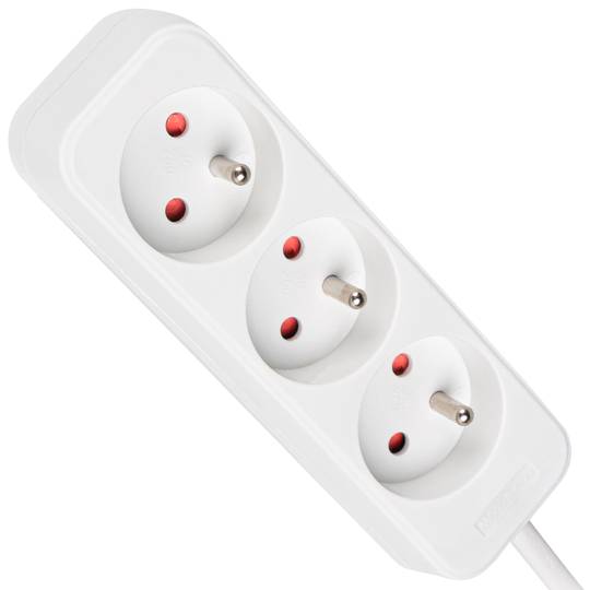 Power strip with 3 Lanberg Schuko plugs, white 1.5m PS0-03E-0150-W