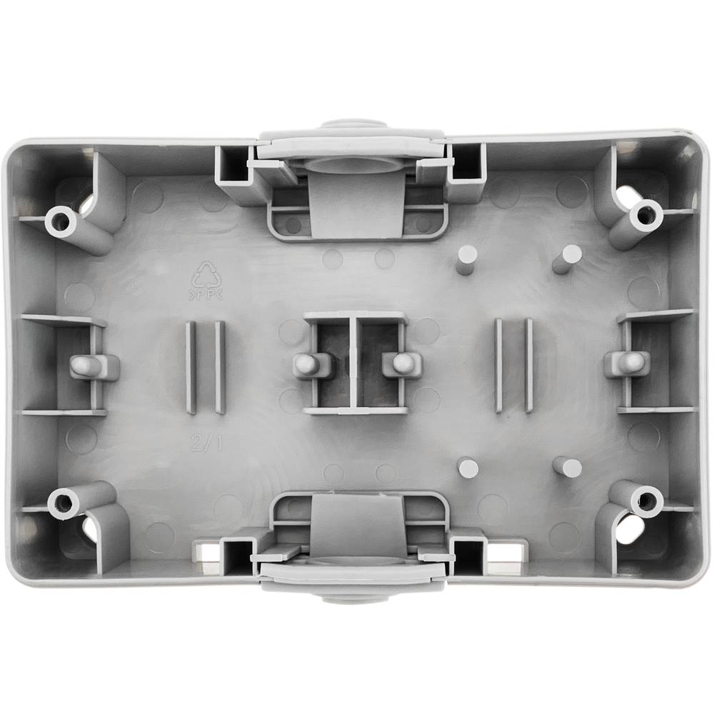 Base de superficie estanca IP54 16A 250V con interruptor conmutador y schuko