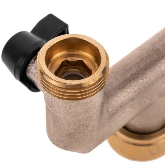 Wyprowadzenie z dwoma niezależnymi wyjściami 3/4 cala