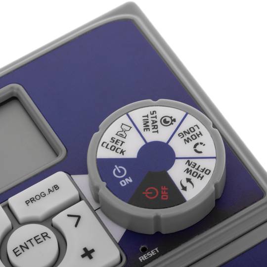 Elektryczny programator nawadniania do użytku w pomieszczeniach dla 4 stref nawadniania