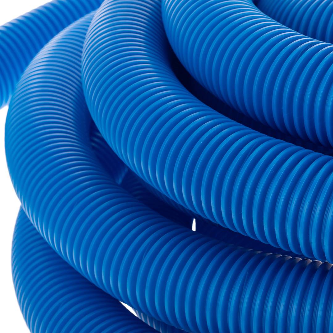 Self-floating hose for cleaning pools with a diameter of 3.8 cm 10m