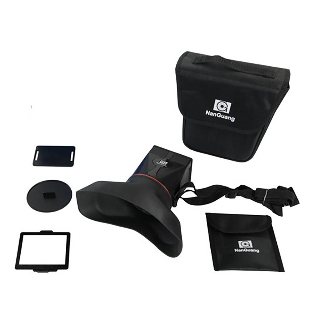 Parasol and LCD eyepiece magnifier for Canon 550D - Cablematic