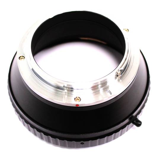 Hasselblad lens adapter for Canon EOS