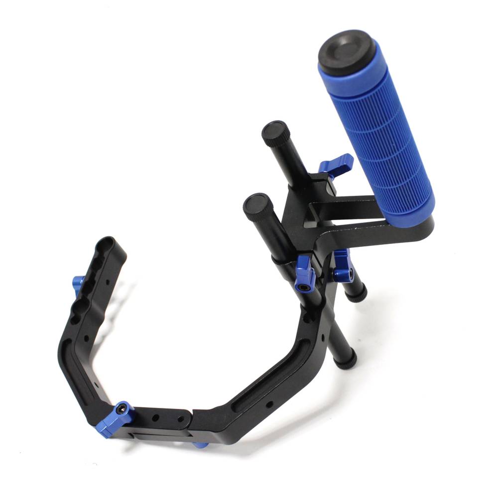 Upper arm support shoulder structure