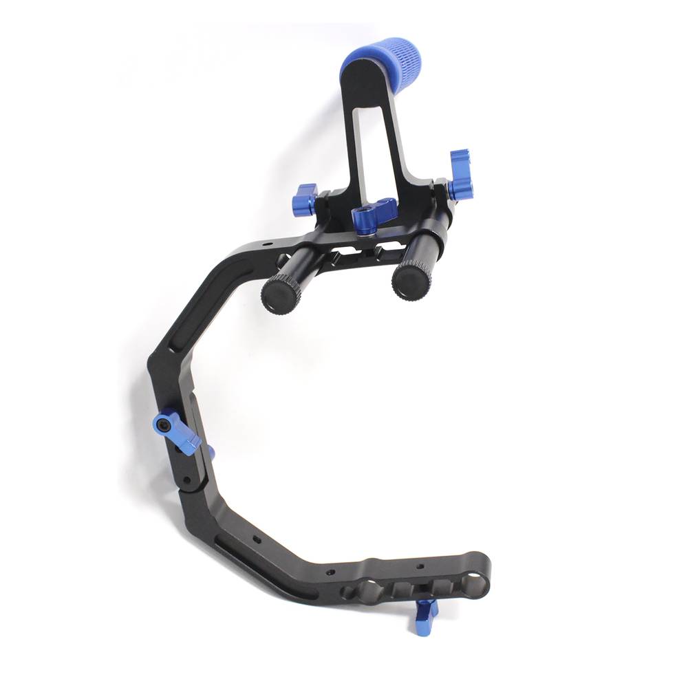 Upper arm support shoulder structure