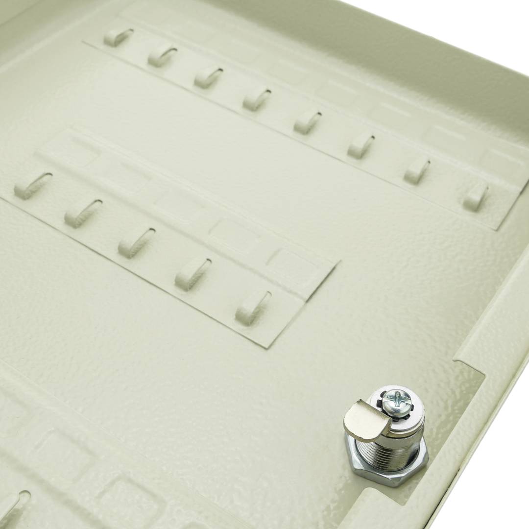 Szafka na klucze z 45 haczykami z zamkiem