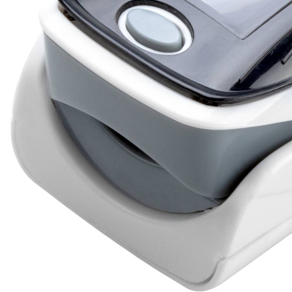Fingertip oximeter for oxygen saturation and heart rate measurement with OLED display