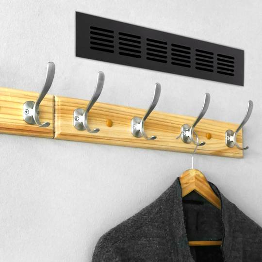 Grille de ventilation pour plinthes base en aluminium 450x50mm de couleur noire