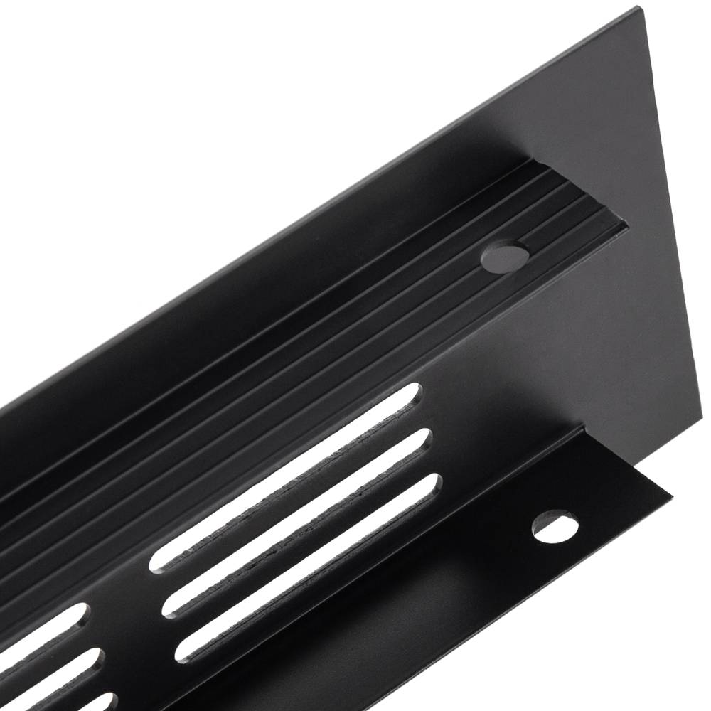 Grille de ventilation pour plinthes base en aluminium 450x50mm de couleur noire