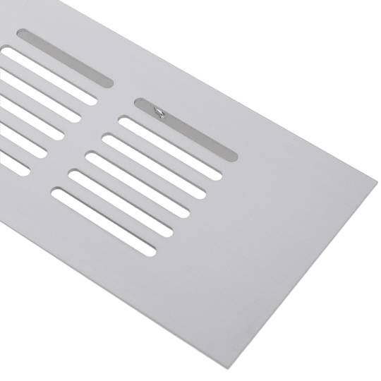 Grelha de ventilação para placa de base de alumínio 550x60mm