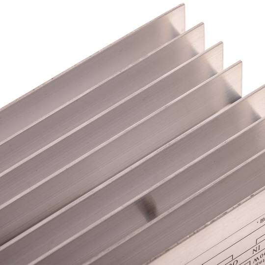Régulateur de vitesse du ventilateur 6000W 6cm x 13cm x 4.5cm
