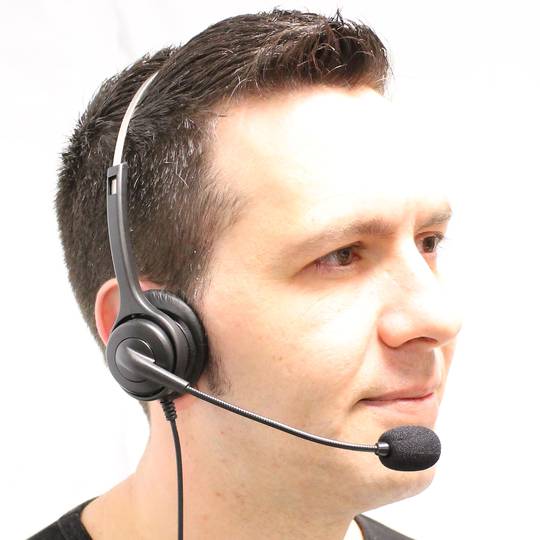 Plantronics Headset with Microphone and USB model KJ370