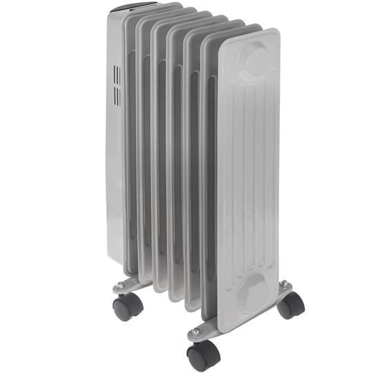 7-element oil radiator with thermostat and 1500W power with wheels