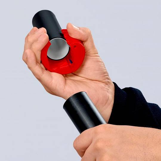 Tube cutter for plastic tubes and sealing sleeves Knipex 902210B