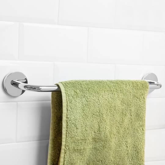 Toallero barra para pared cromado 450x60x74mm modelo Renne