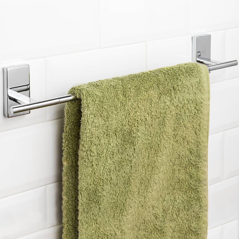 Wall-mounted chrome towel rail 450x72x60mm Spool