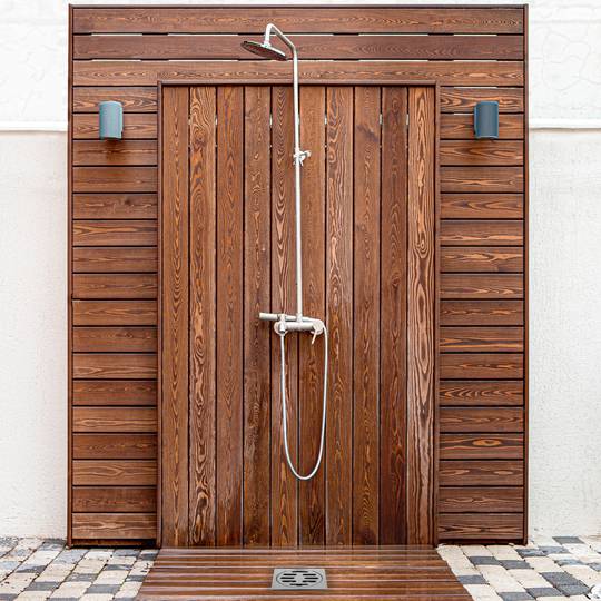 Drain 7.5x7.5cm avec casquette et grille amovible en acier inoxydable poli