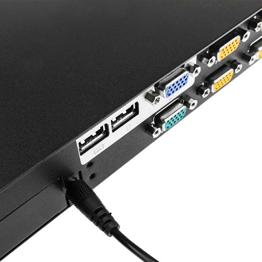 Commutateur KVM USB et PS2 à 16 ports pour rack 1U