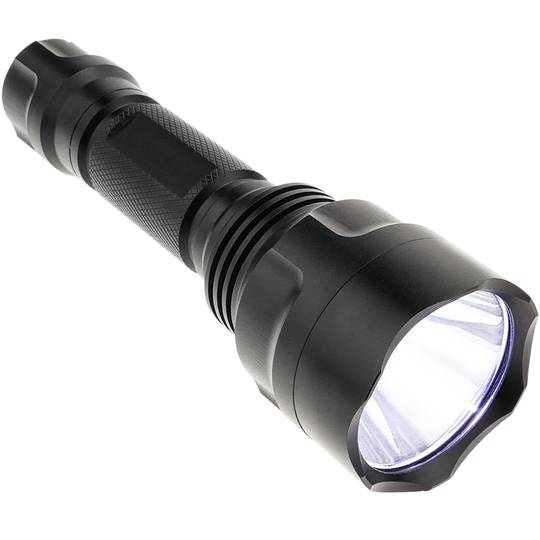 Linterna C8 de 2000 lúmenes de resistente aluminio