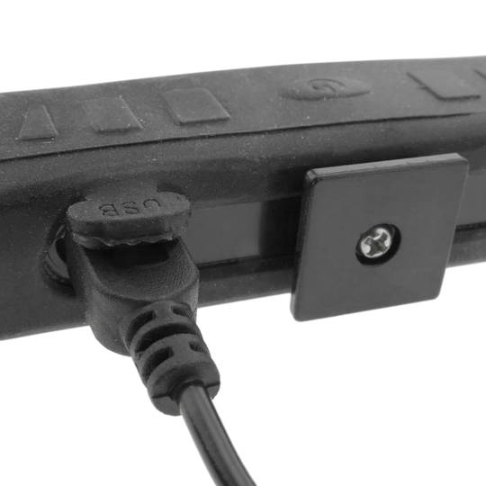 Faro della bicicletta a LED rosso bianco e verde di  150 lumen USB ricaricabile