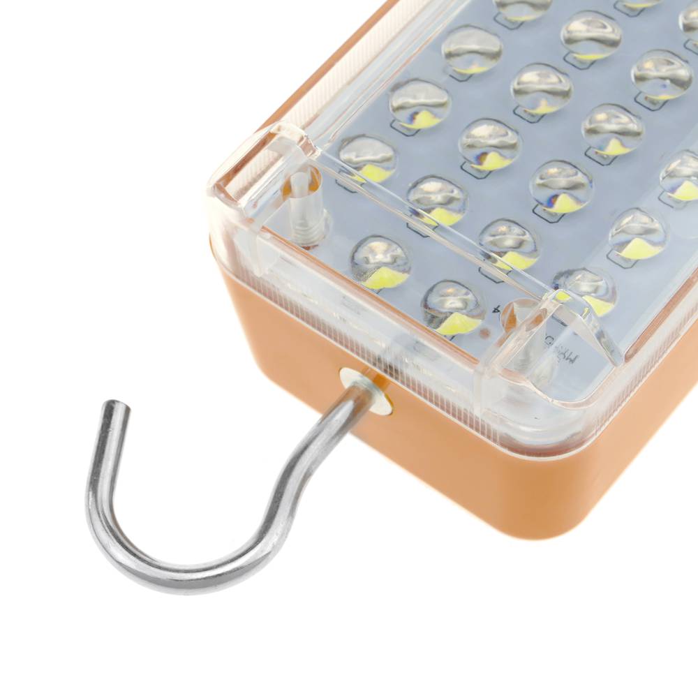Linterna portátil recargable de 2040 lumens con imán y gancho