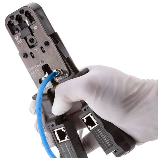 UTP-LAN-Netzwerkkabel, Spule, Kategorie Kat. 6, 23 AWG, CCA, starr, blau, 305 m