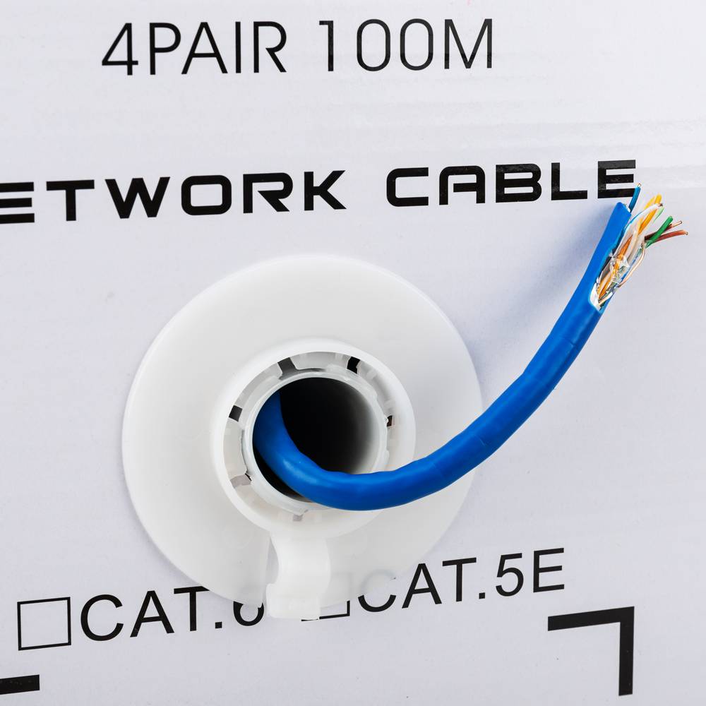 Category 6 FTP cable coil CCA 24AWG solid blue 100m