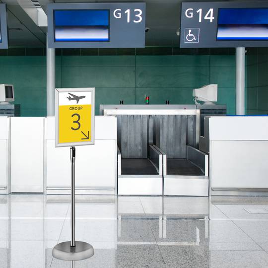 Marc d'alumini A4 240x325mm amb peanya per a cartells de publicitat o anuncis