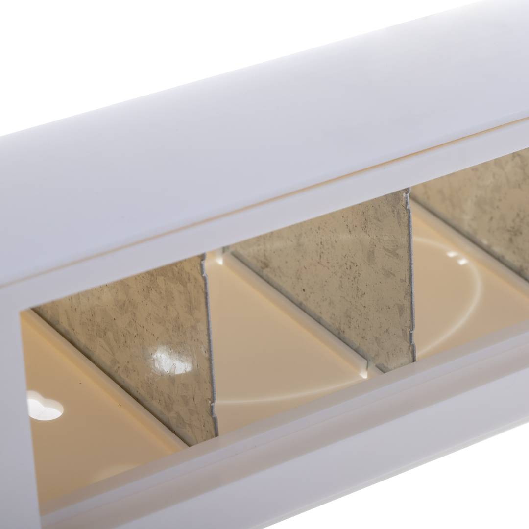 Caja de superficie de 208x62x102mm para 8 módulos de 45x22,5mm