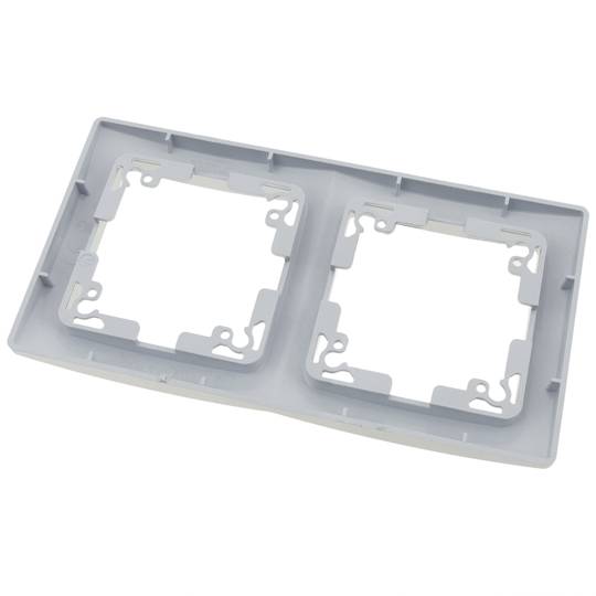 Marc doble per a 2 mecanismes empotrables 150x80mm sèrie Lille de color plata i gris